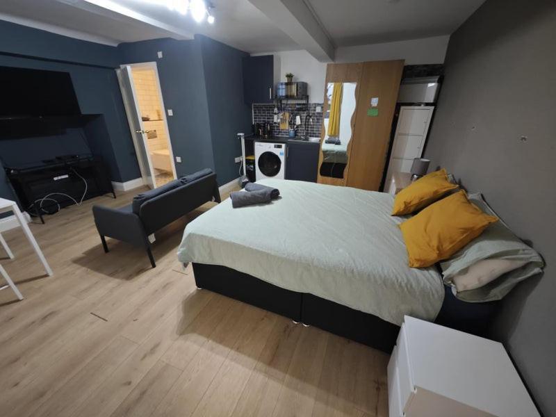 New Studio Flat In Old Street - Zone 1 Leilighet London Eksteriør bilde
